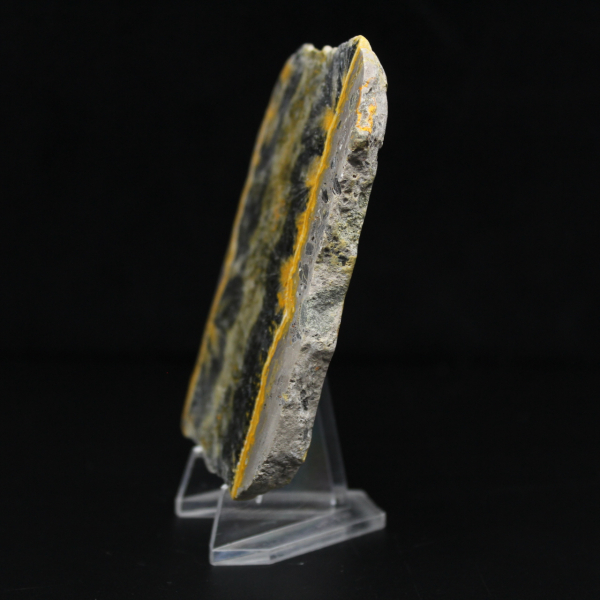 Klein gesneden exemplaar van de jaspis-hommel.