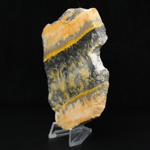 Decoratieve jaspisplaat met hommelmotief - 130 g