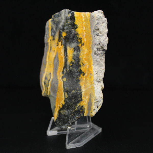 Gepolijst exemplaar van de hommeljaspis - 105 g