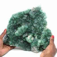 Groot bord natuurlijke groene fluorietkristallen uit Madagascar 6 kilo!