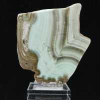 Groene aragoniet plak voor mineralenverzameling