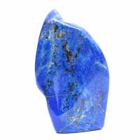 Kleine gepolijste lapis lazuli uit Afghanistan, exemplaar uit een collectie