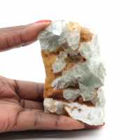 Ruwe fluoriet ter decoratie: Groene kristallen uit Marokko Ruwe fluoriet ter decoratie: Groene kristallen uit Marokko