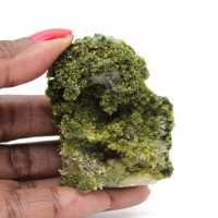 Imilchil-epidoot kristalliseerde op gastgesteente