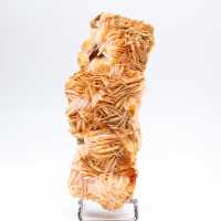 Marokkaanse oranje bariet in natuurlijke kristallisatie