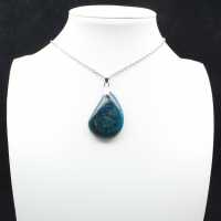 Apatiet hanger uit Madagaskar - Natuurlijke kristallisatie