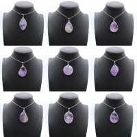 Amethist hanger - Sieraden van puur mineraal Amethist hanger - Sieraden van puur mineraal