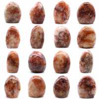 Gepolijste rots in rode kwarts