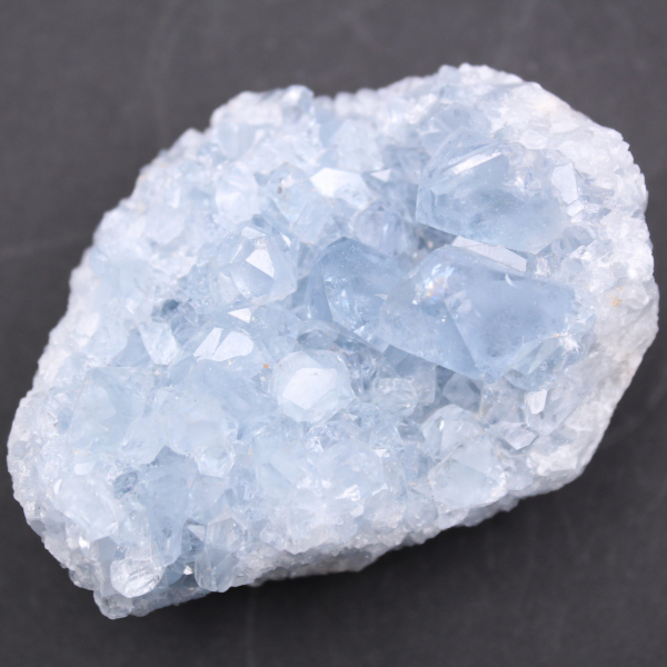 Blauwe celestietkristallen