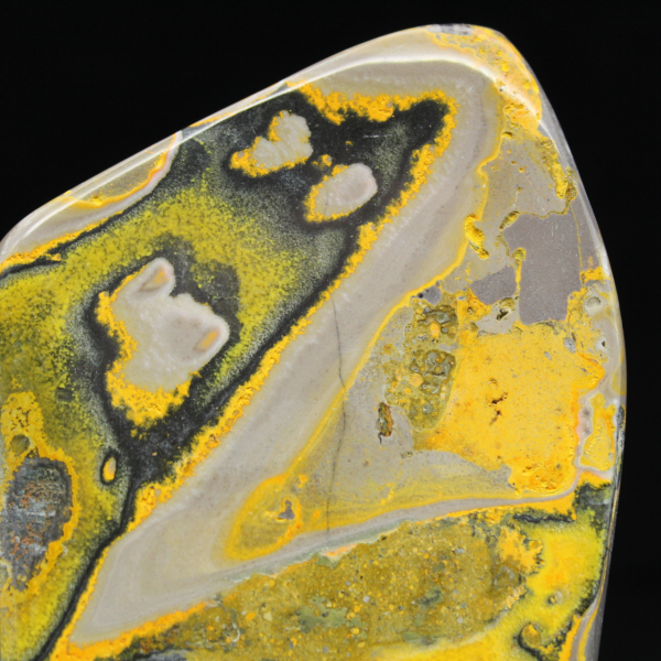 Hommeljaspis ornament, gepolijst, levendige kleuren