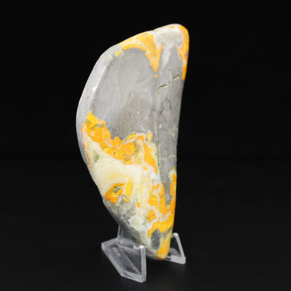 Kleine, gepolijste jaspis decoratie uit de Bumblebee-collectie.