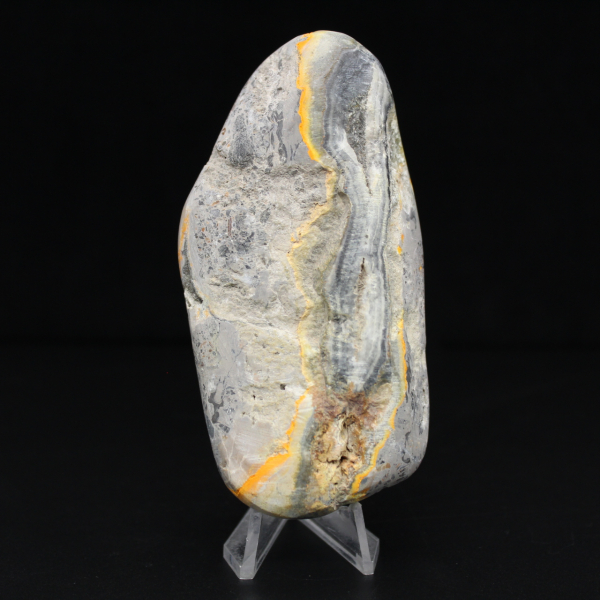 Gladde steen, jaspis, hommel, natuurlijk ornament