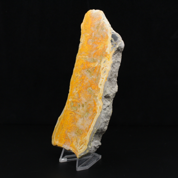 Hommeljaspis: mineraalplaat uit Indonesië