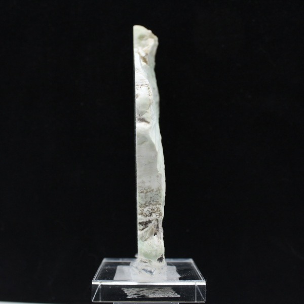 Authentieke gepolijste groene aragoniet stenen plak