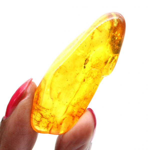Gele barnsteen uit Litouwen – kiezelsteen voor esthetiek