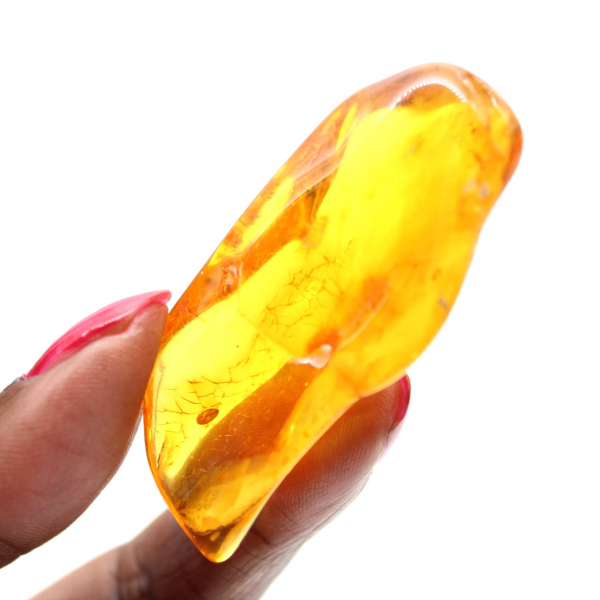 Geel barnsteen object Litouwen – natuurlijke en authentieke kiezelsteen