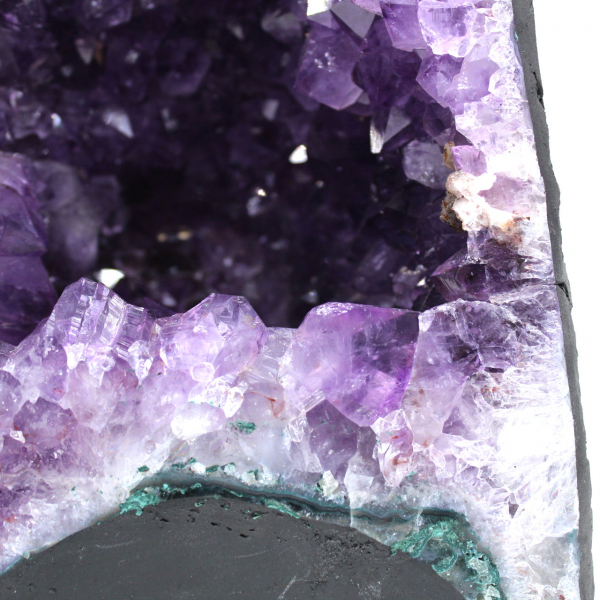  Braziliaanse amethistgeode voor elegante en originele decoratie