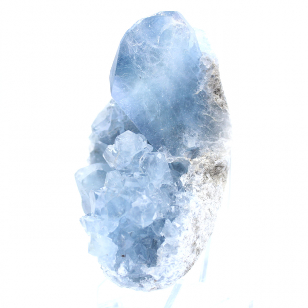 Fonkelende blauwe celestienkristallen uit Madagaskar