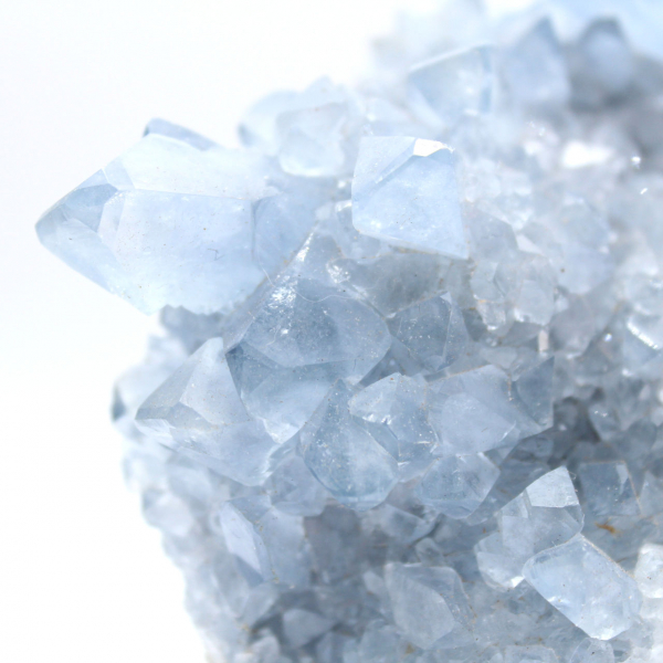 Blauwe celestietgeode, natuurlijke formatie in Madagaskar