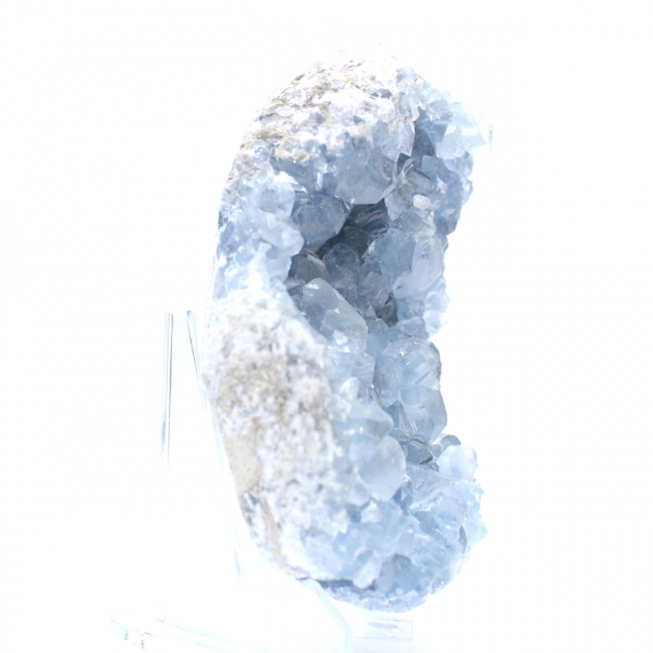 Blauwe celestienkristallen uit Madagaskar