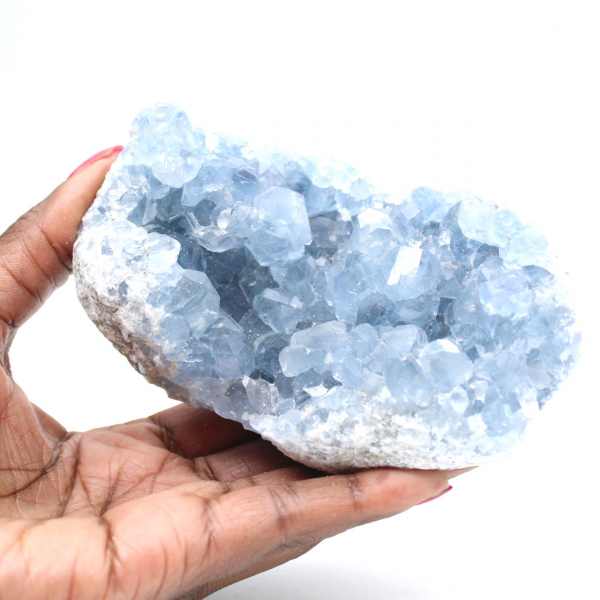 Blauwe celestienkristallen uit Madagaskar
