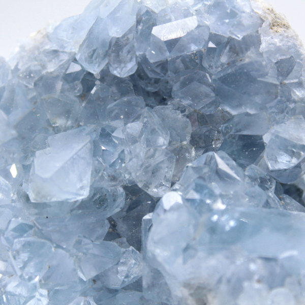 Blauwe celestiet geode, natuurlijk mineraal uit Madagaskar