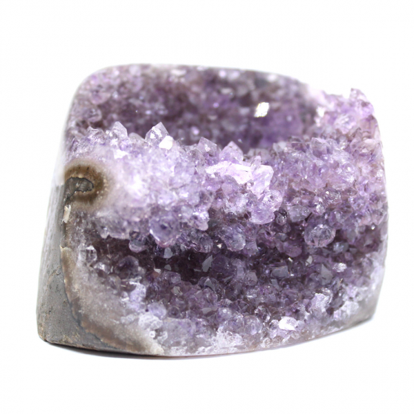 Braziliaanse amethistgeode: decoratie en mineralogie