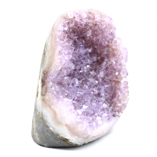 Kleine Braziliaanse amethistgeode: authenticiteit gegarandeerd