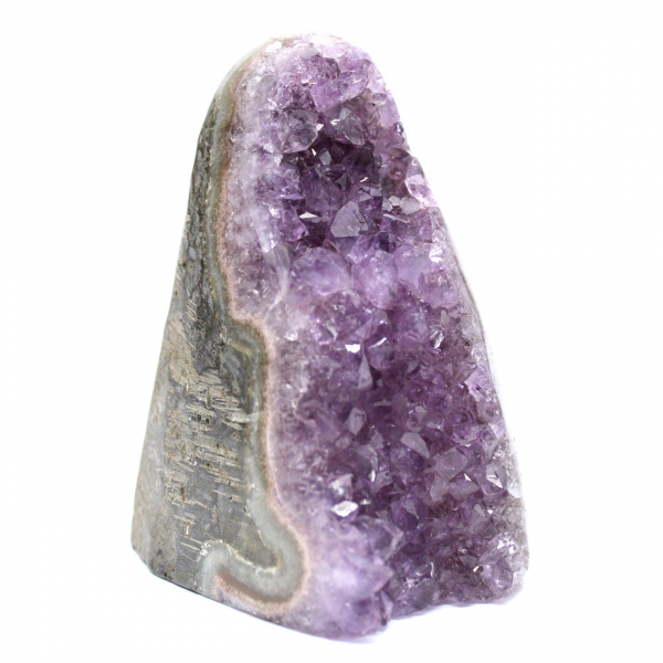 Braziliaanse amethist druse: minerale interieurdecoratie