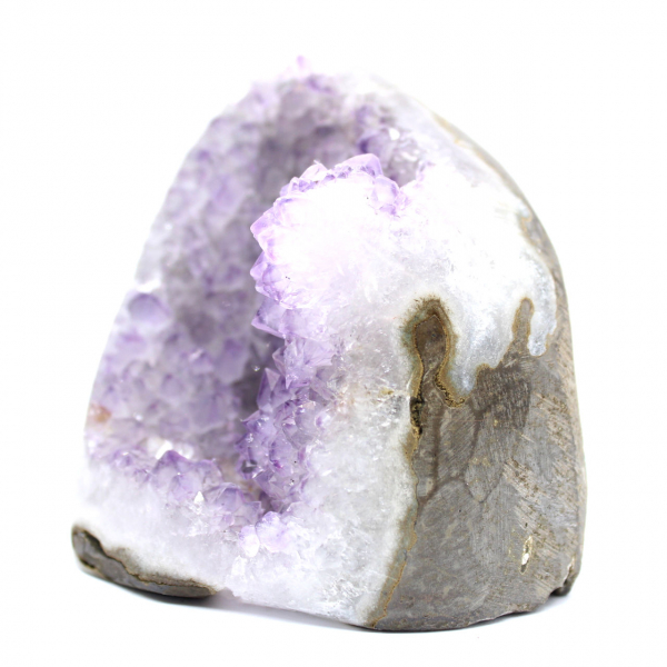 Kleine authentieke amethistgeode uit Brazilië