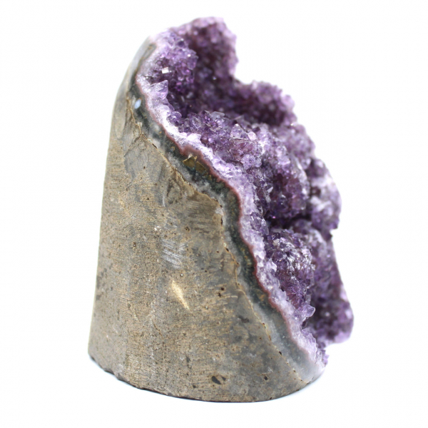 Amethist sculpturale geode – mineraaldecoratie Brazilië