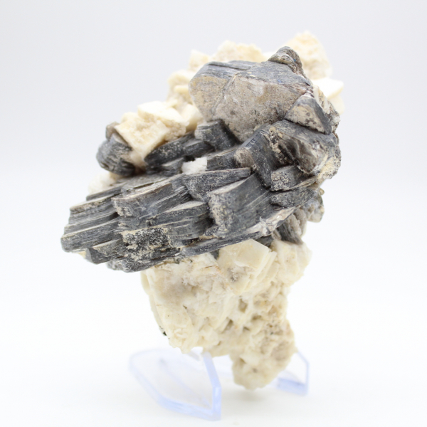 Witte kwarts en Afghaanse mica op matrix
