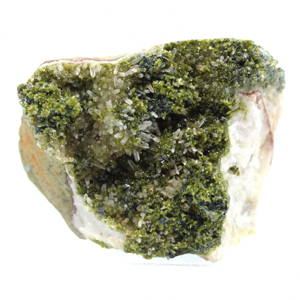 Groene epidootkristallen op matrix uit Marokko