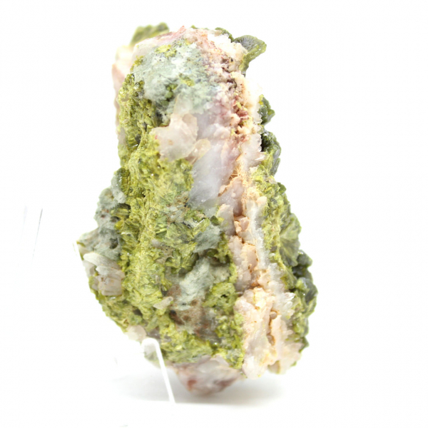 Imilchil groene epidoot, een natuurlijke formatie op ganggesteente