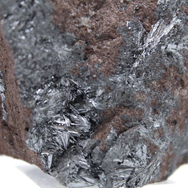 Pyrolusietmonster: Decoratie en mineralenwetenschap