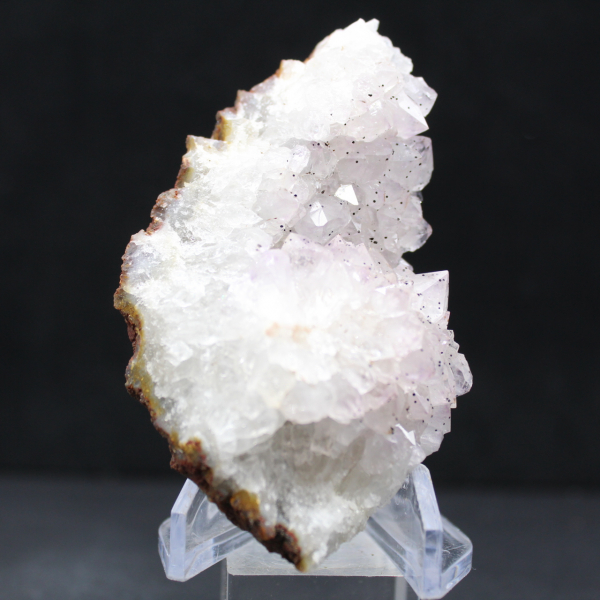 Kwartsdrusen met goethietinsluitingen, ruwe steen 130 g