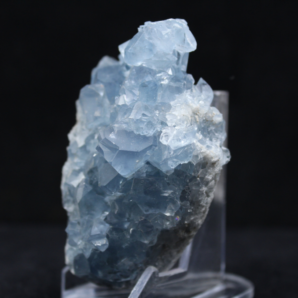 Kleine Malagassische celestiene geode - 290 g