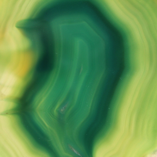 Gesneden groene agaat – Braziliaans verzamelobject, 255 g