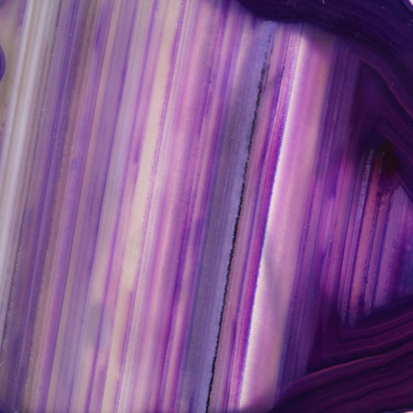 Braziliaans agaat exemplaar, paarse plak