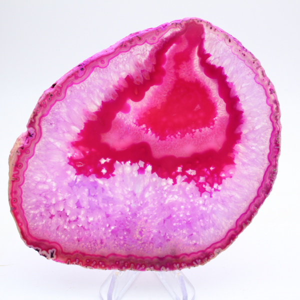 Gepolijste plak roze getinte agaat