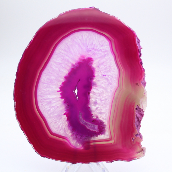 Roze getinte gepolijste agaatplak