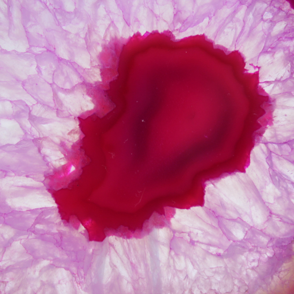 Decoratief schijfje roze getinte agaat