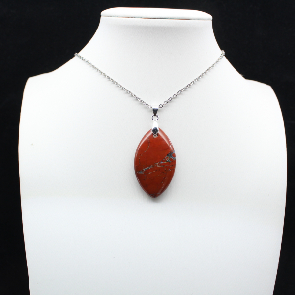 Sieraden van rood jaspismineraal