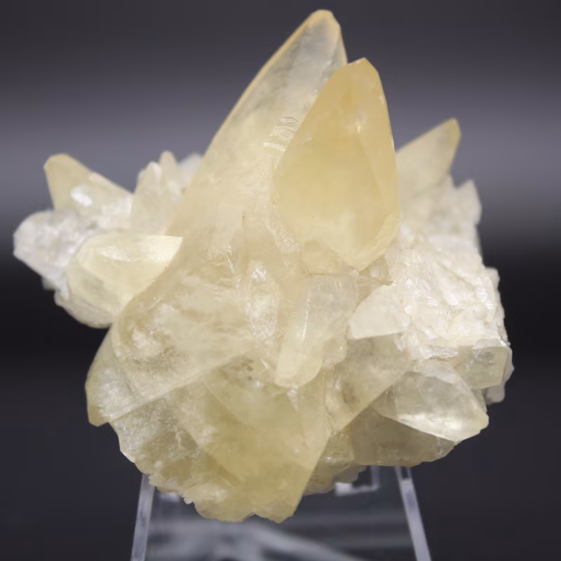 Fluorescerende mineralen: wanneer stenen in het donker oplichten calcite 54