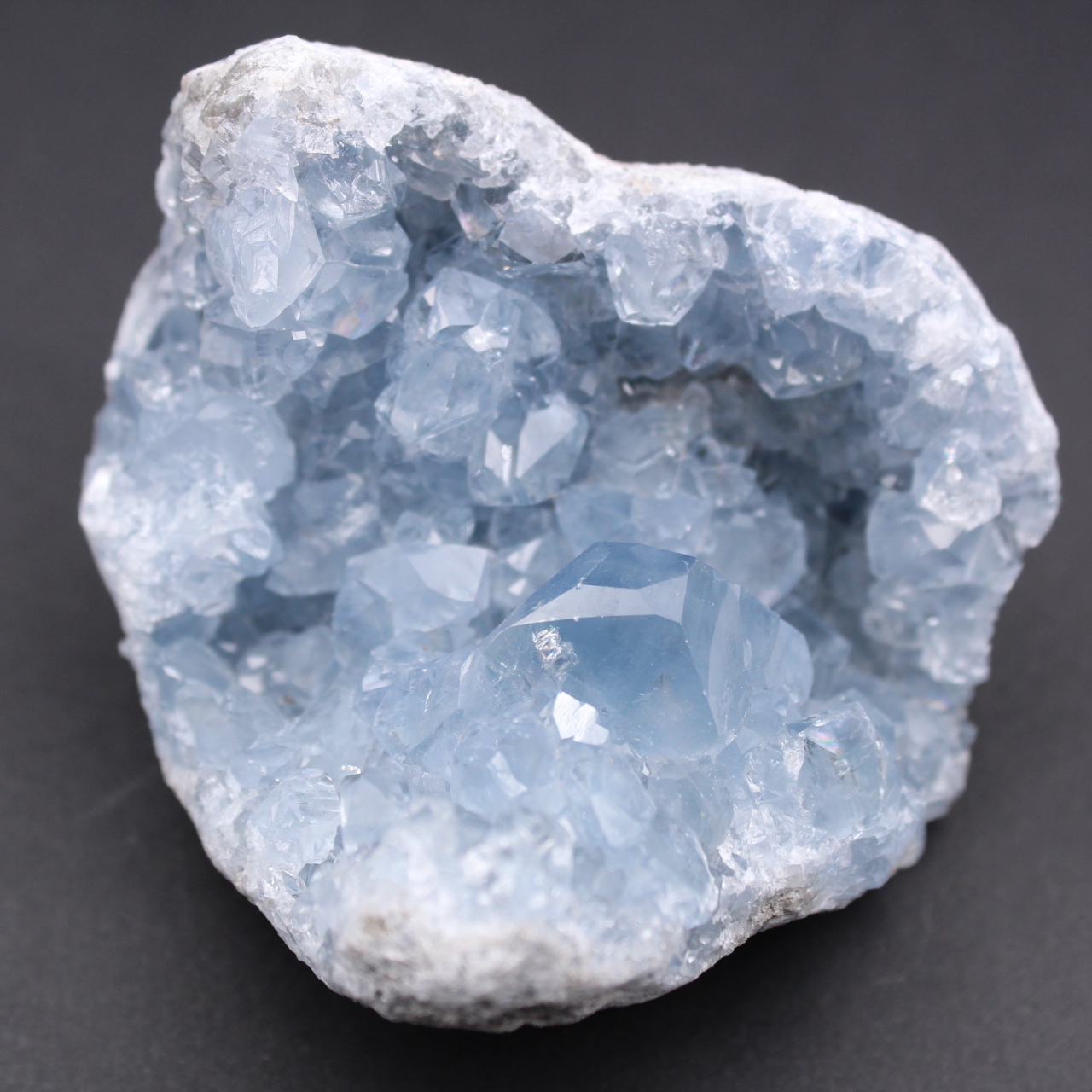 Blauwe celestietkristallen