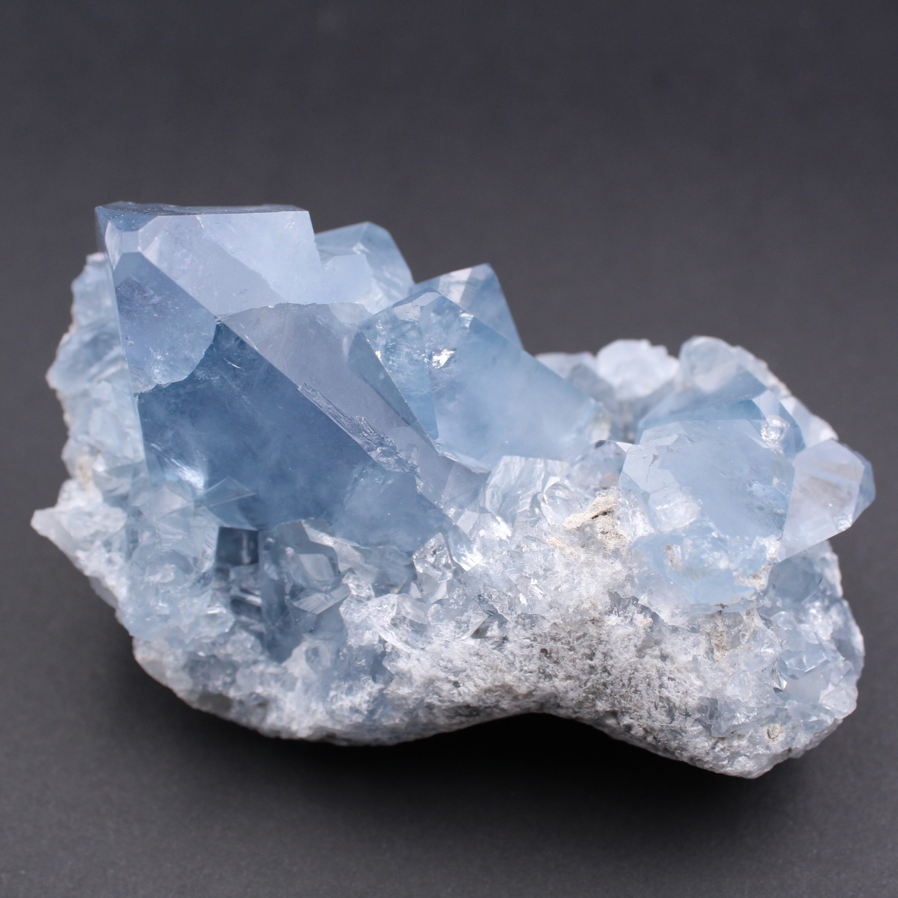 Blauwe celestietkristallen