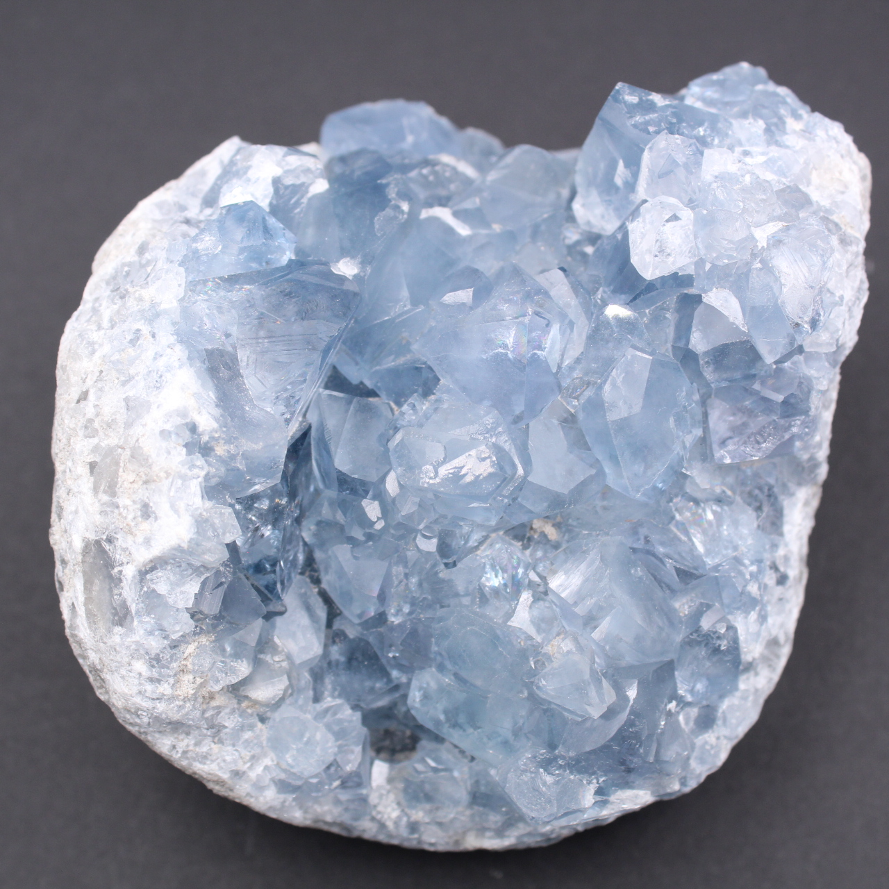 Blauwe celestietkristallen