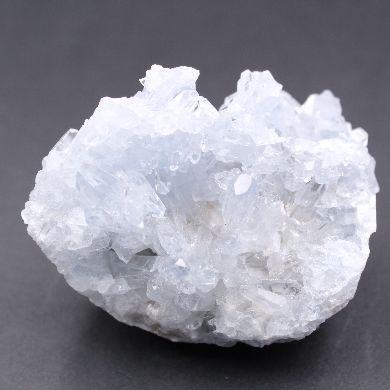 Blauwe celestietkristallen
