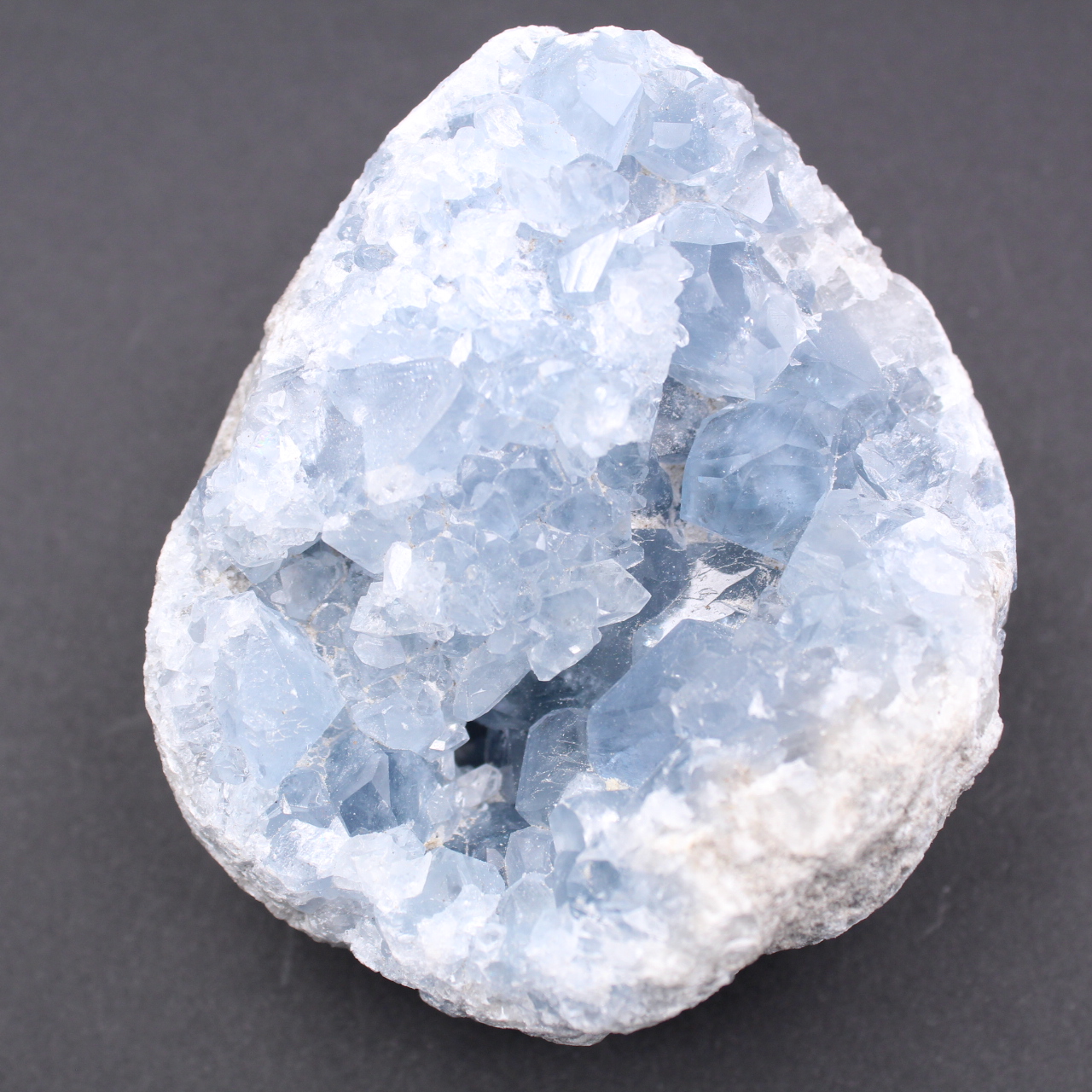 Blauwe celestietkristallen