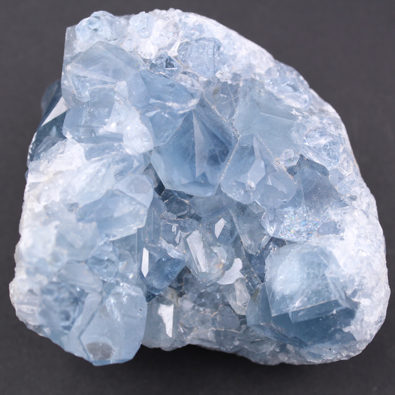 Blauwe celestietkristallen